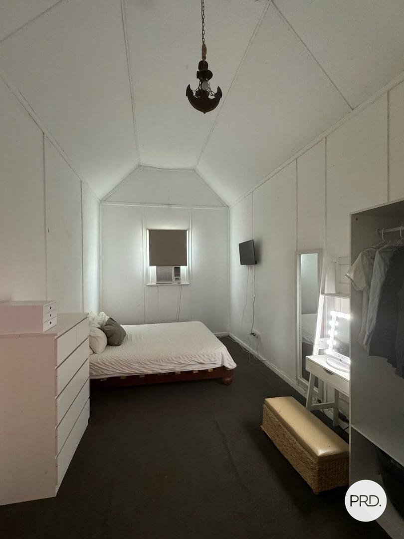 43 Pioneer Street MANANGATANG 7