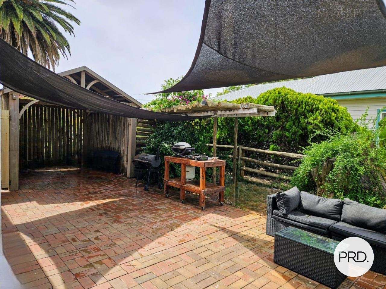 43 Pioneer Street MANANGATANG 10