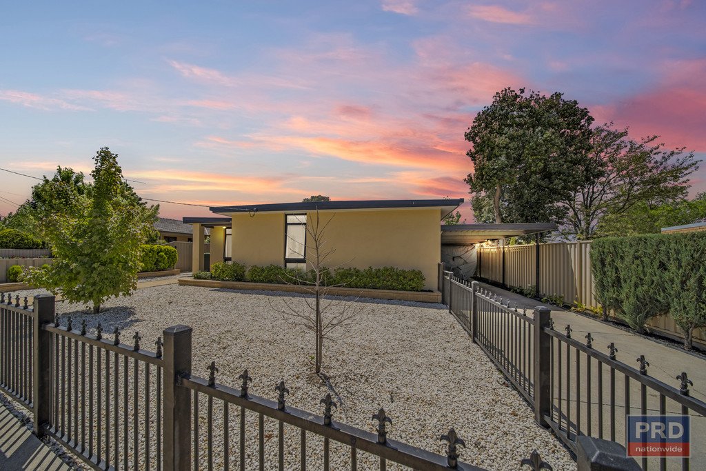 43 Poulston Street LONG GULLY 2