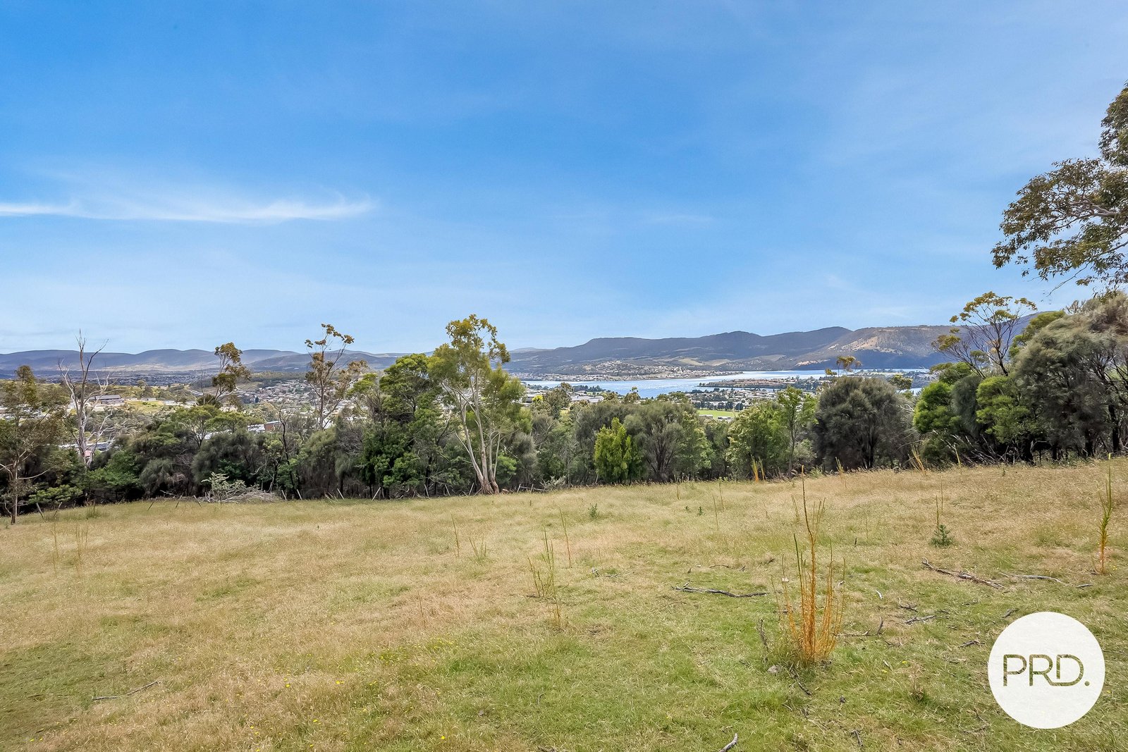 43 Russell Road CLAREMONT 9