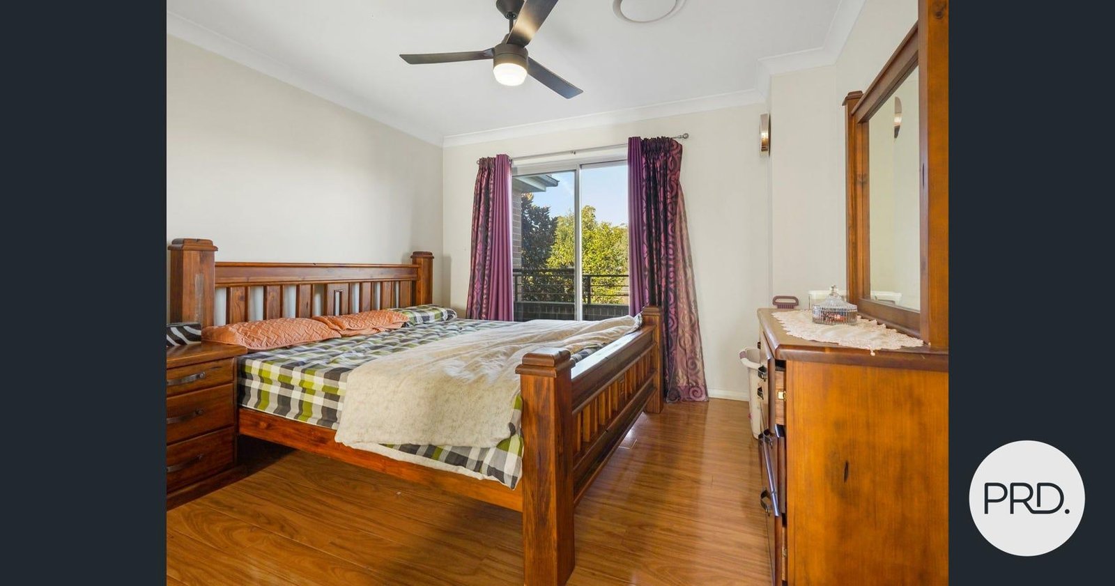 43 Sovereign Circuit GLENFIELD 3