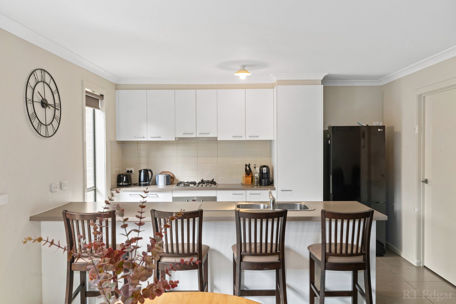 Real Estate and Property in 43 Spriggs Drive, Croydon, VIC