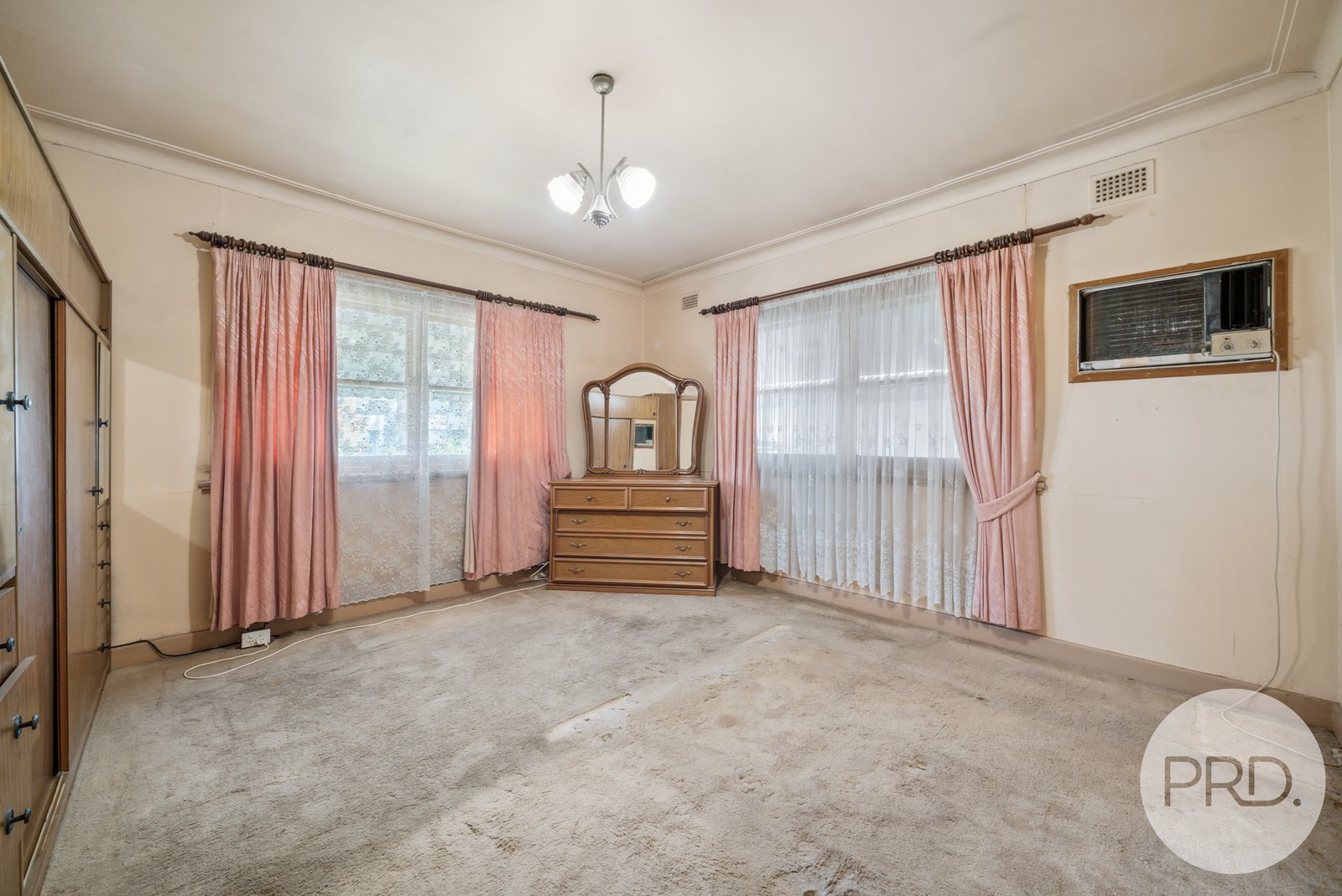 43 Spring Street WAGGA WAGGA 6