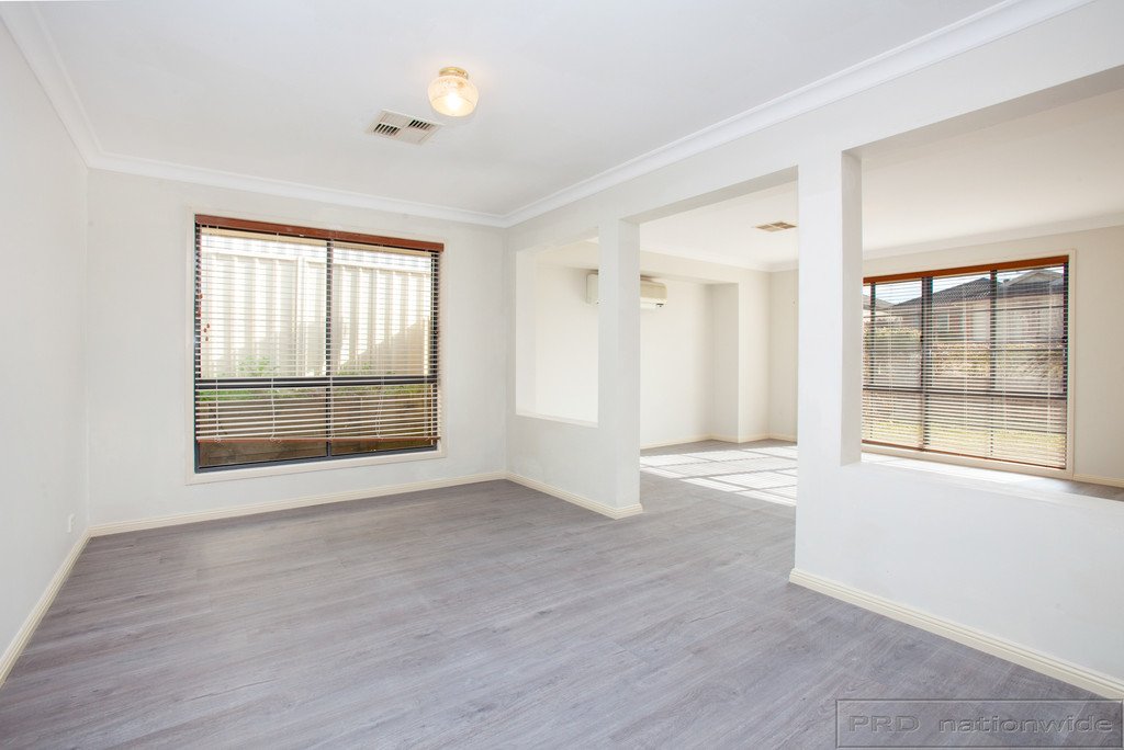 43 Stanton Drive RAWORTH 2