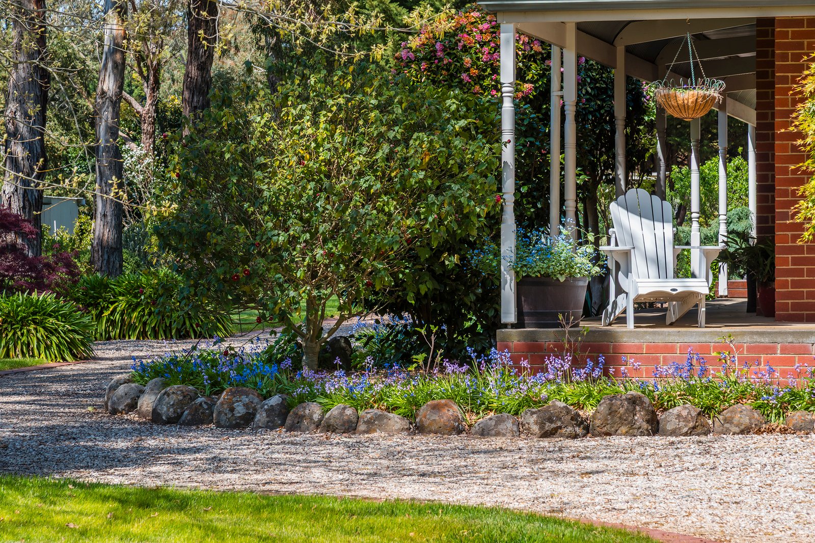 Real Estate and Property in 43 Stuart Drive, Woodend, VIC