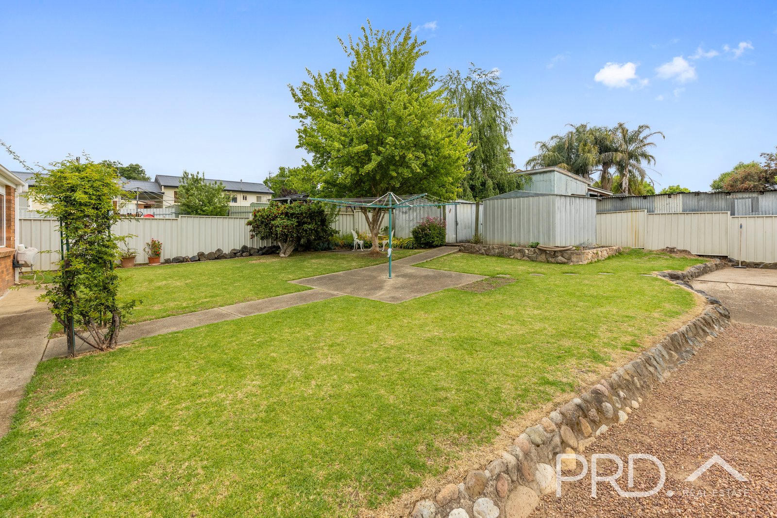 43 Sydney Street TUMUT 13