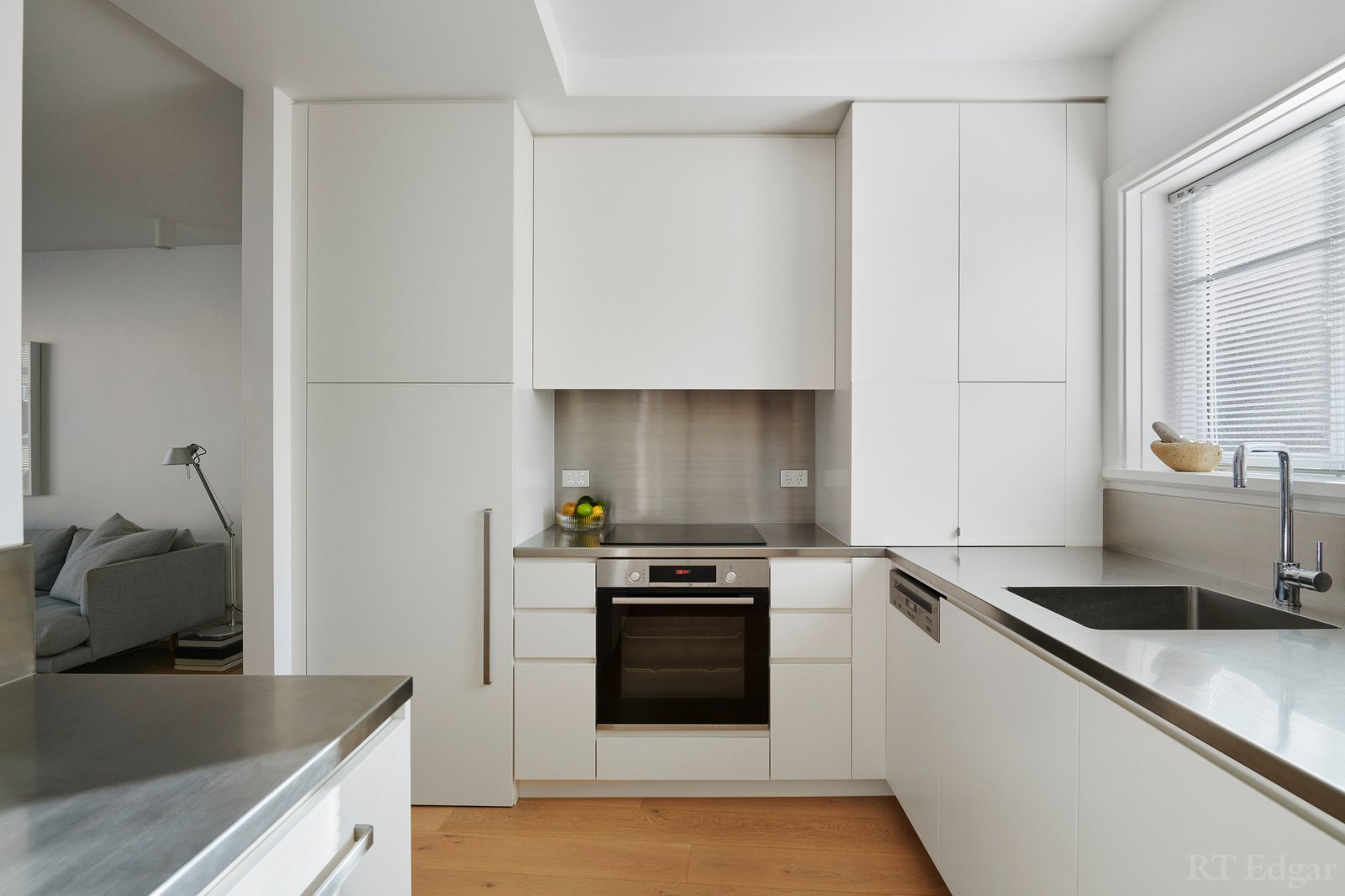 Real Estate and Property in 4/3 Tahara Road, Toorak, VIC