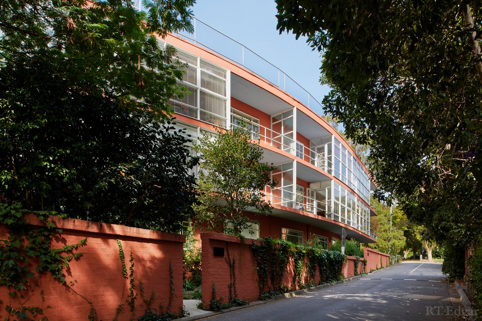 Real Estate and Property in 4/3 Tahara Road, Toorak, VIC