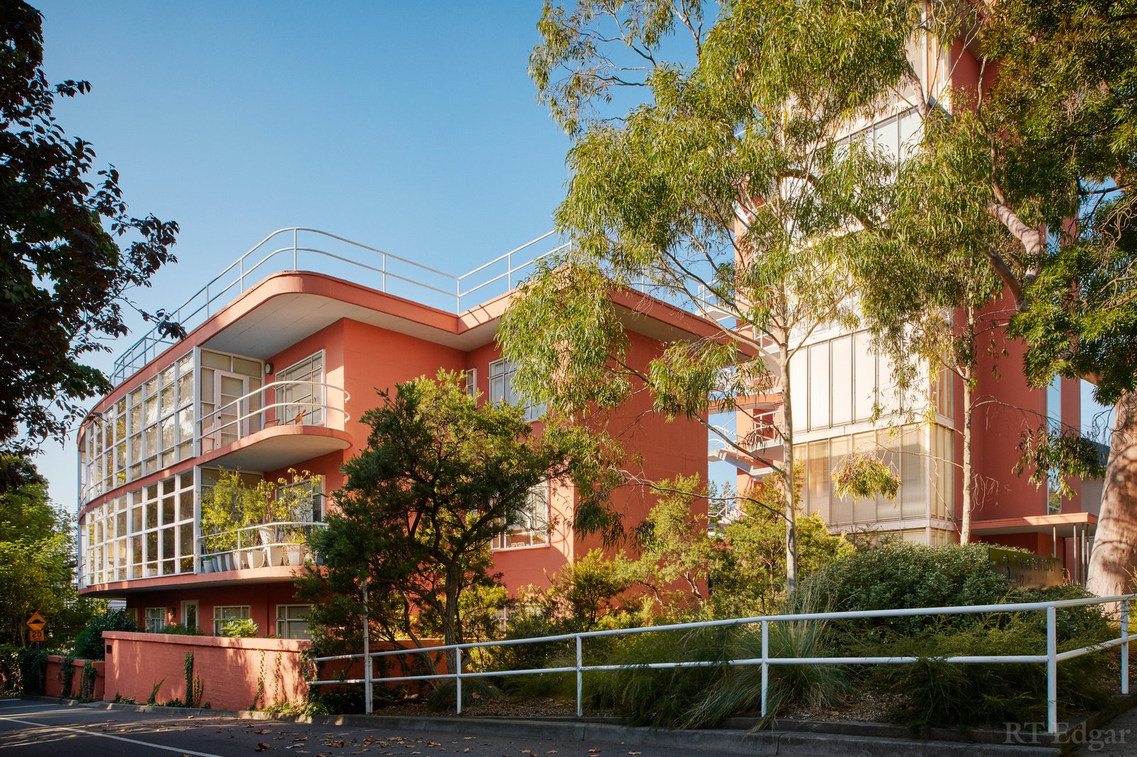 Real Estate and Property in 4/3 Tahara Road, Toorak, VIC