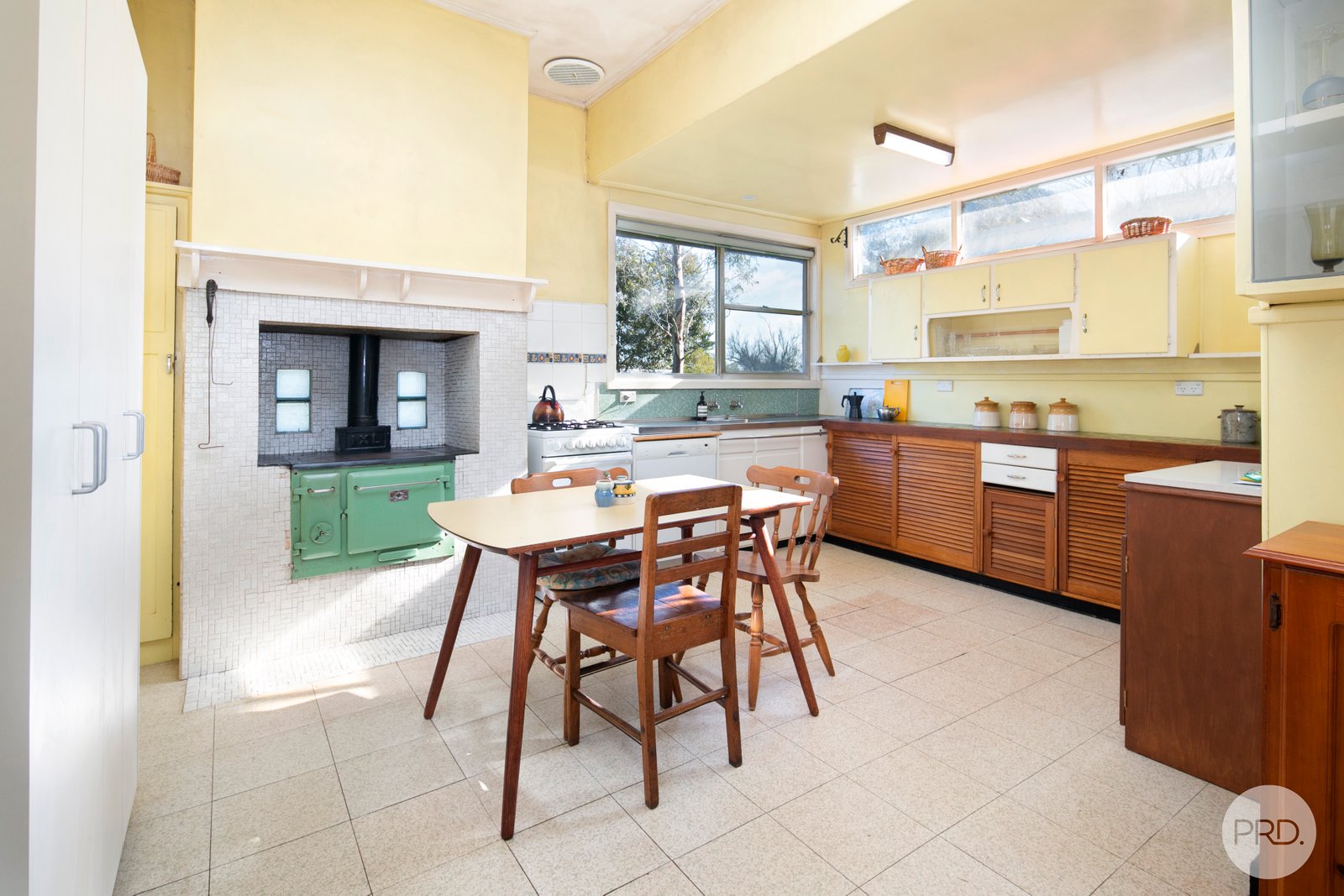 43 Talbot Road CLUNES 8