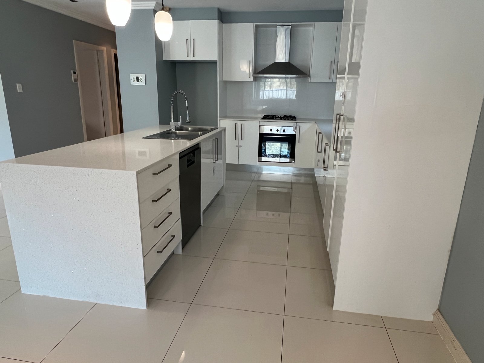 43 Tall Trees Dr  Glenmore Park 6