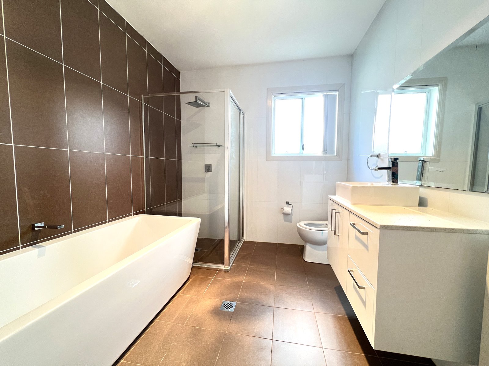 43 Tall Trees Dr  Glenmore Park 7