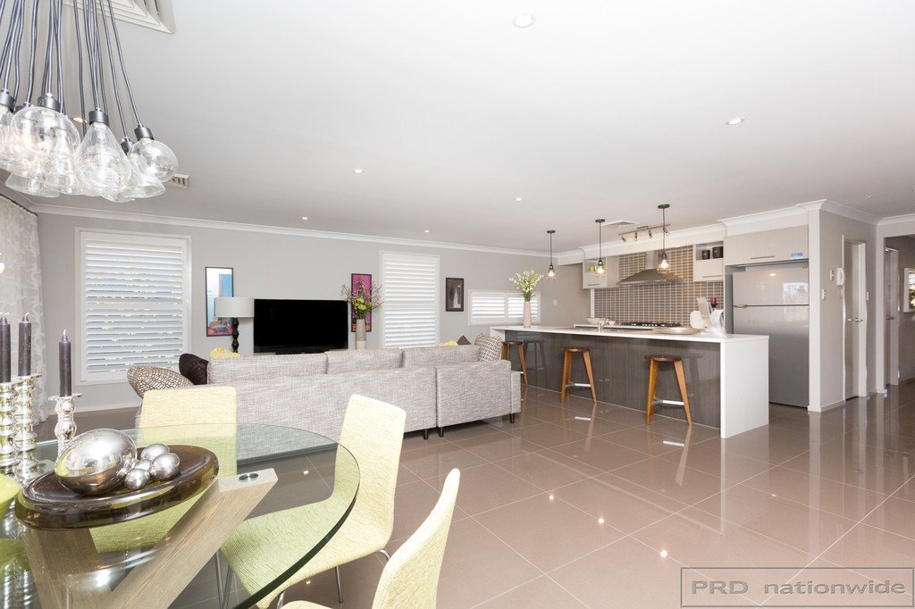 43 Tarragon Way CHISHOLM 2