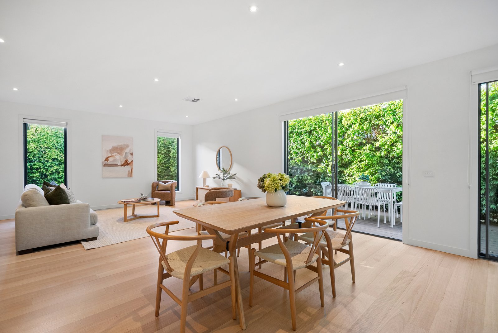 Gallery: 43 Thorburn Street