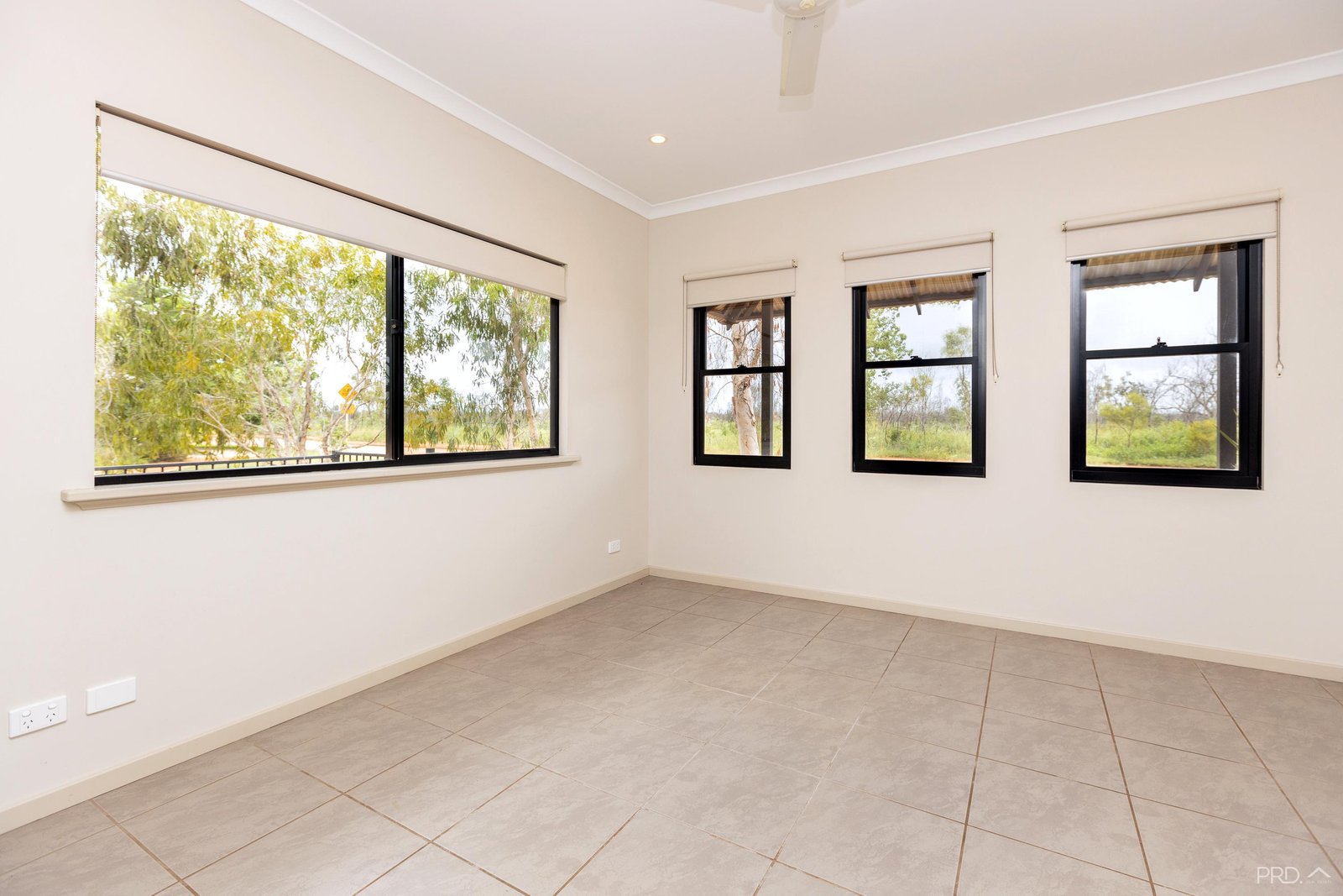 43 Tomarito Crescent BILINGURR 11