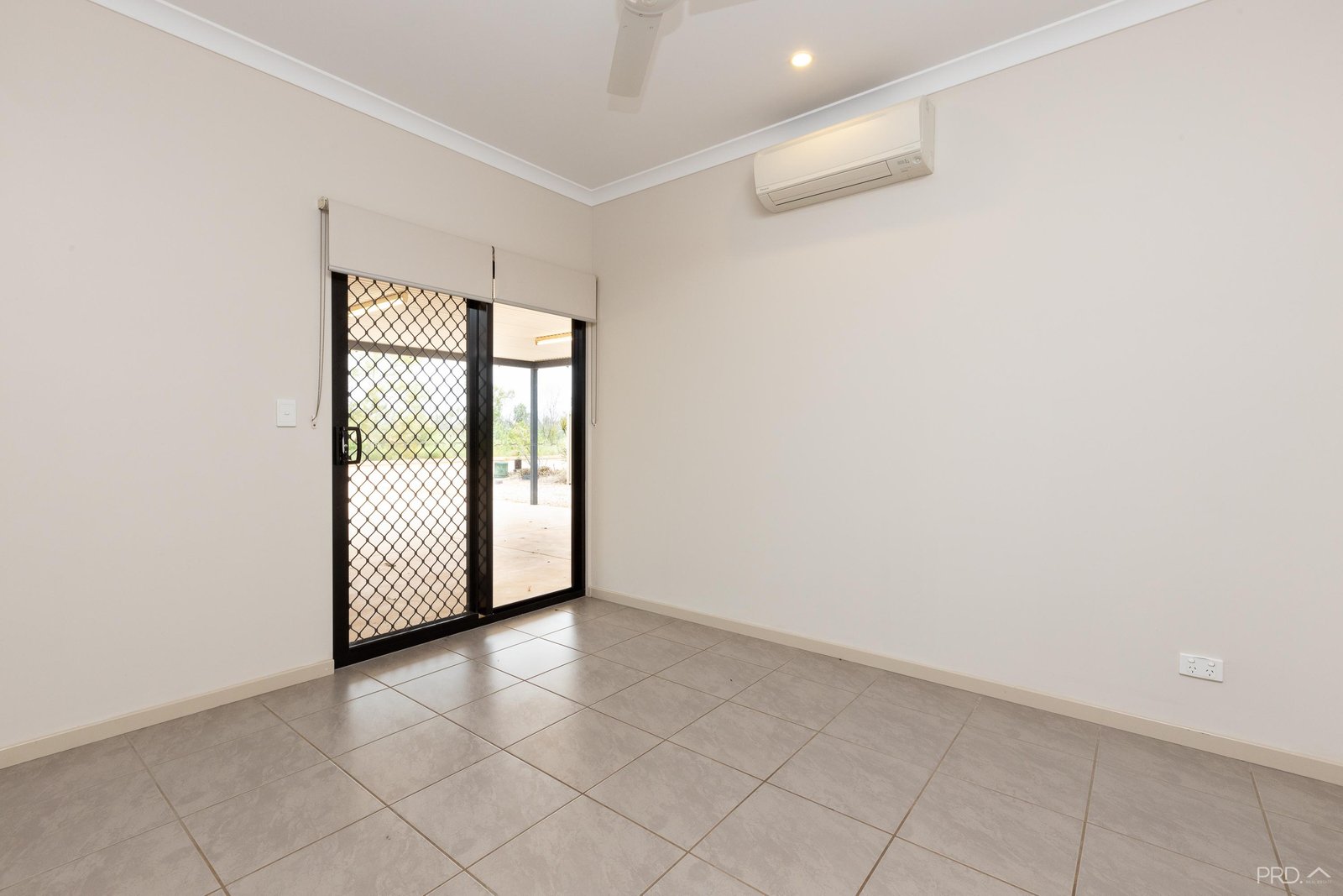 43 Tomarito Crescent BILINGURR 14