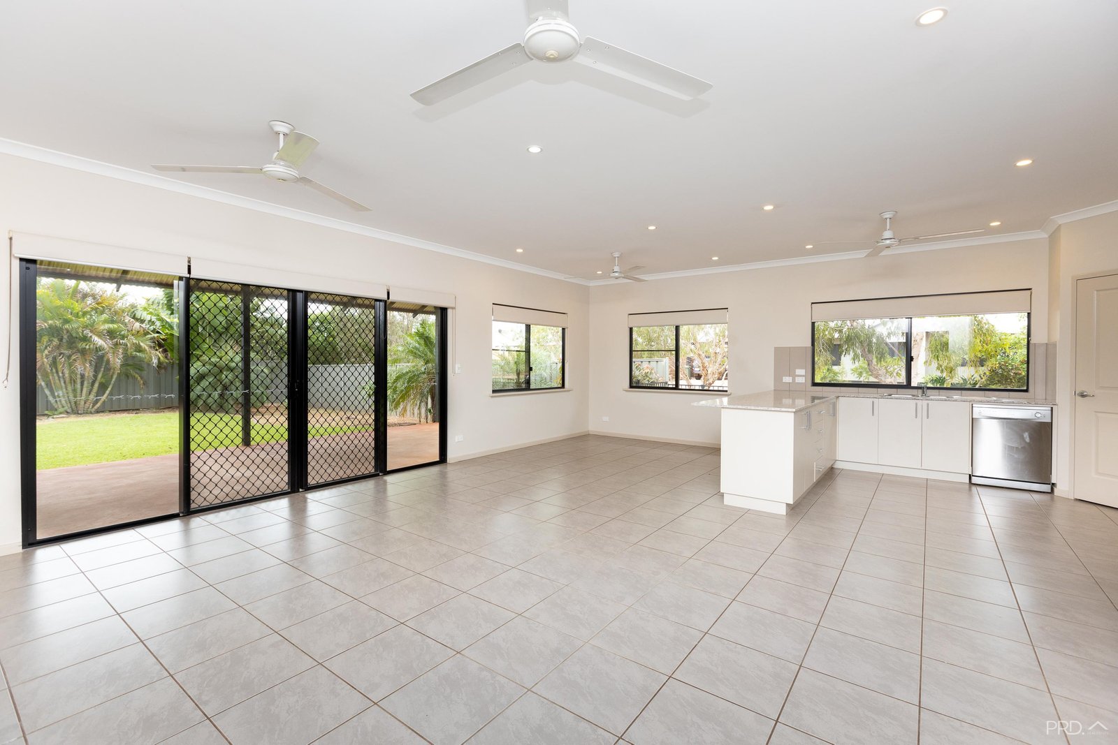 43 Tomarito Crescent BILINGURR 18