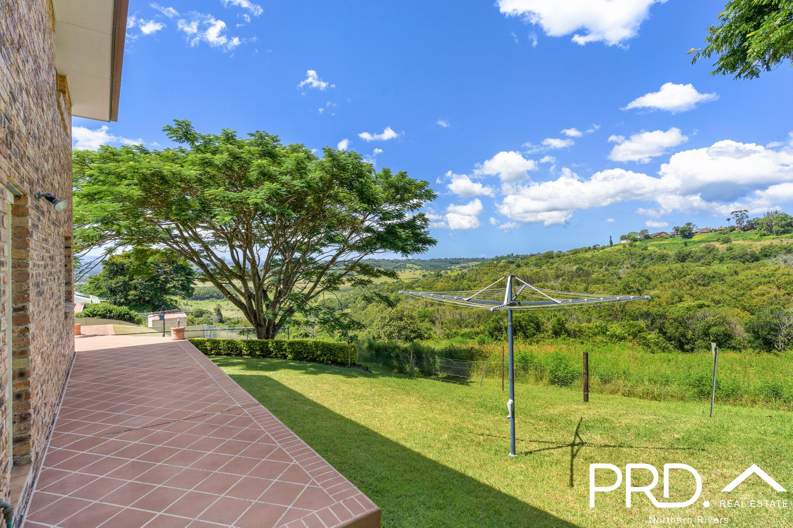 43 Trinity Drive GOONELLABAH 6