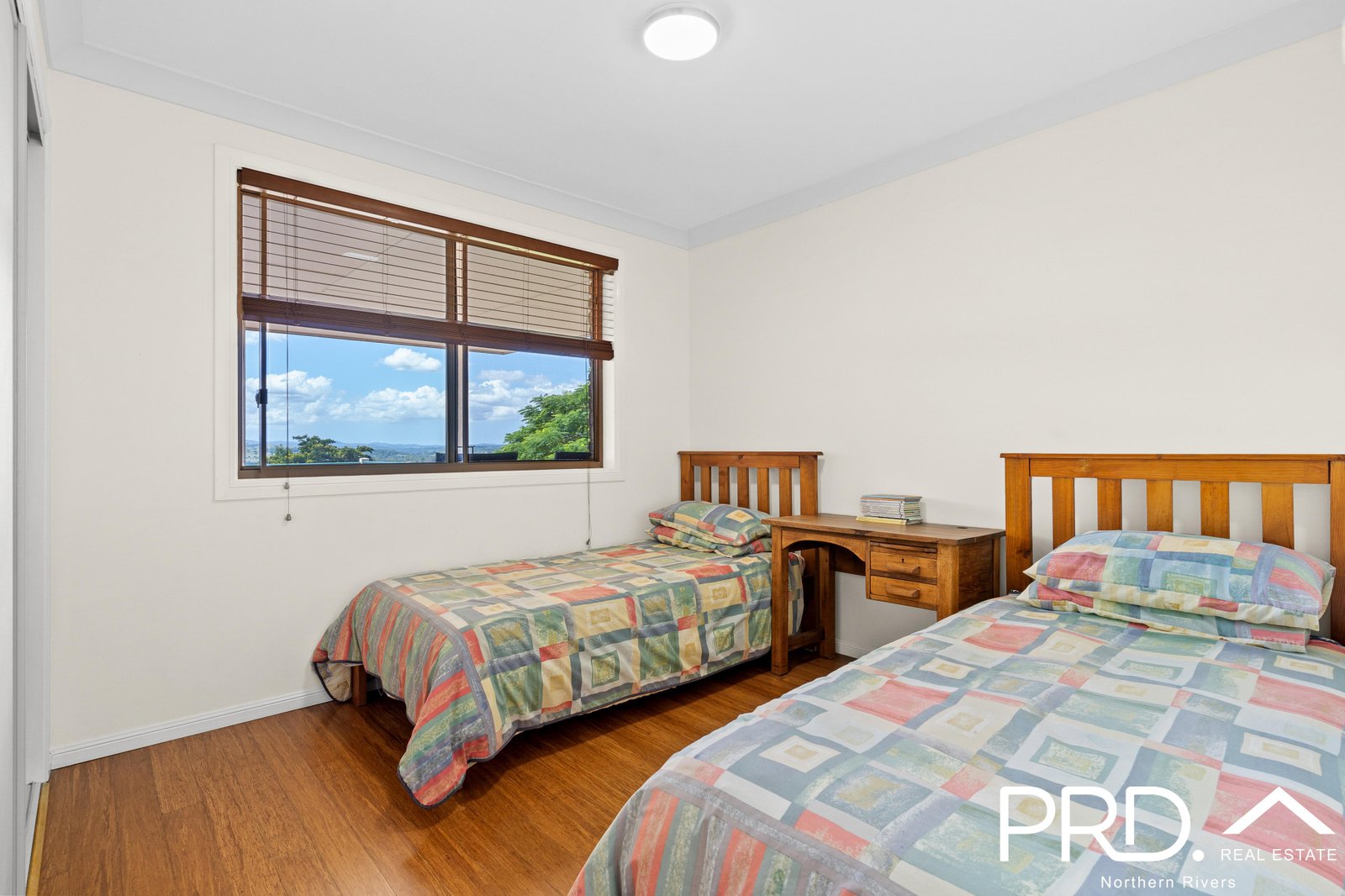 43 Trinity Drive GOONELLABAH 11