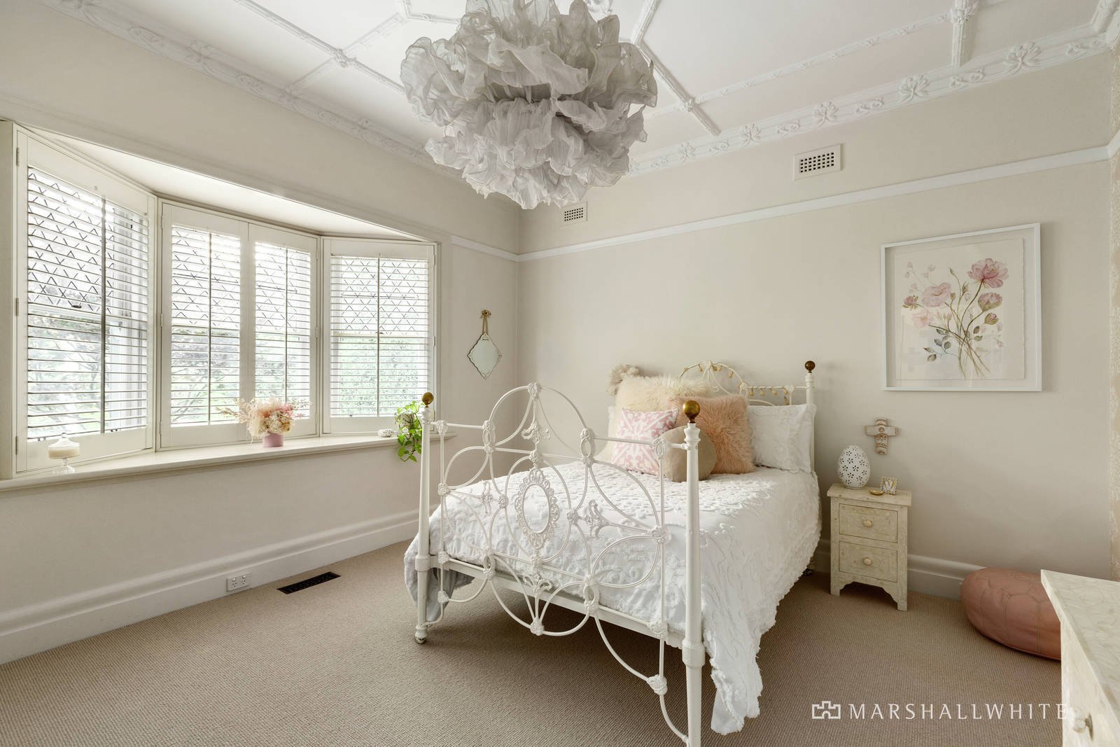 43 View Street, Mont Albert, VIC