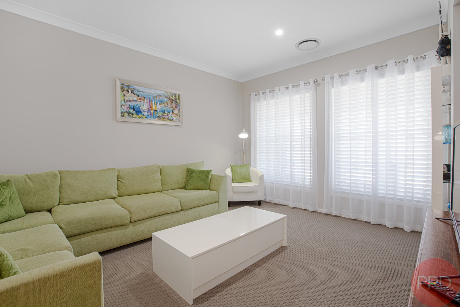 43 Vista Parade EAST MAITLAND 9