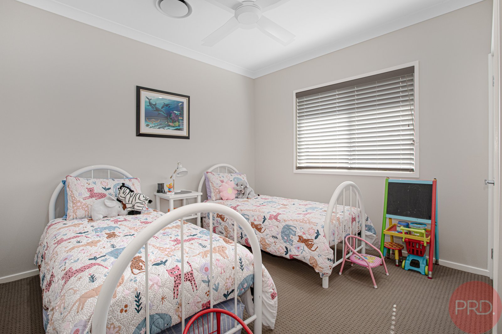 43 Vista Parade EAST MAITLAND 13