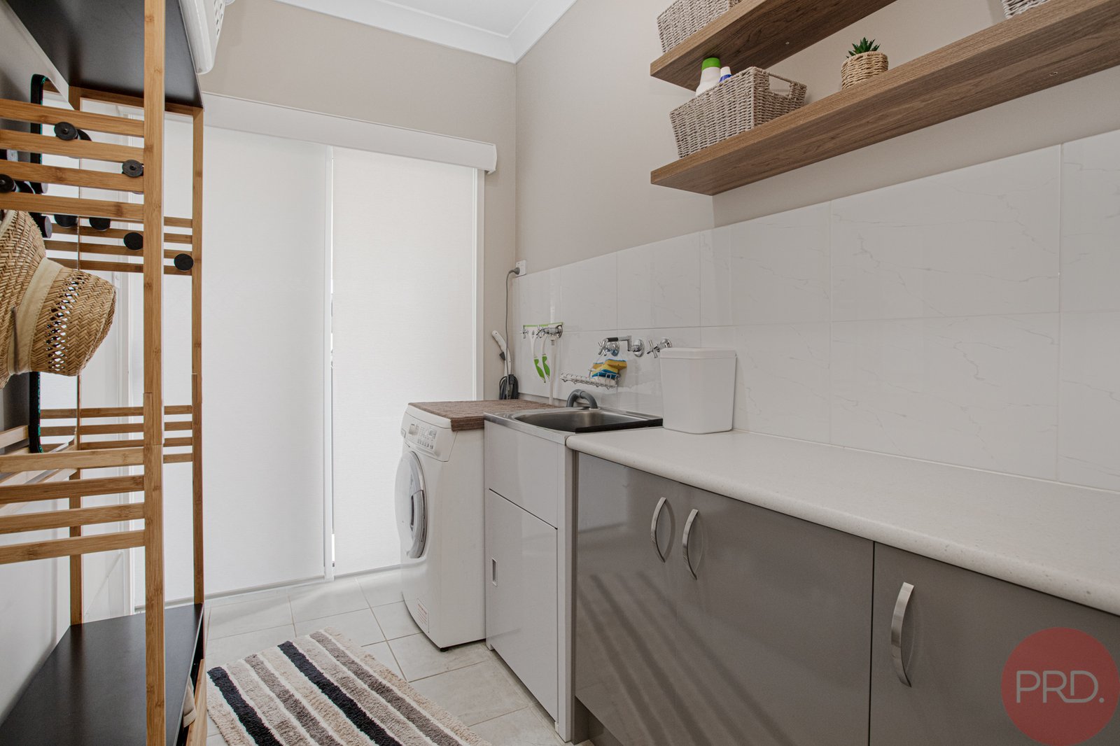 43 Vista Parade EAST MAITLAND 16