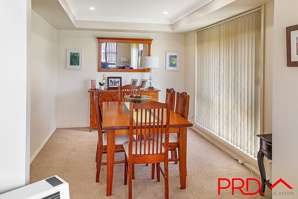 43 Wahroonga Drive TAMWORTH 3