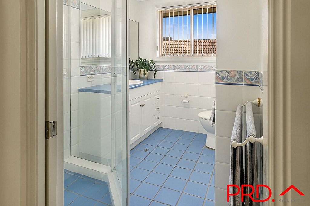 43 Wahroonga Drive TAMWORTH 7