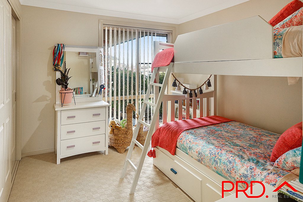 43 Wahroonga Drive TAMWORTH 8