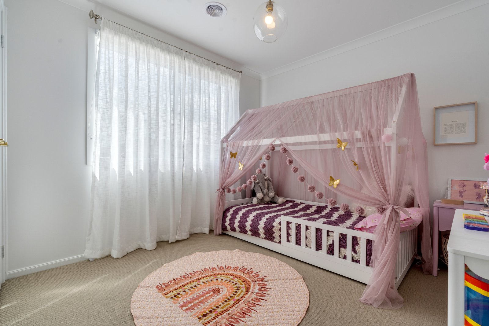 Real Estate and Property in 43 Wallaby Run, Gisborne, VIC