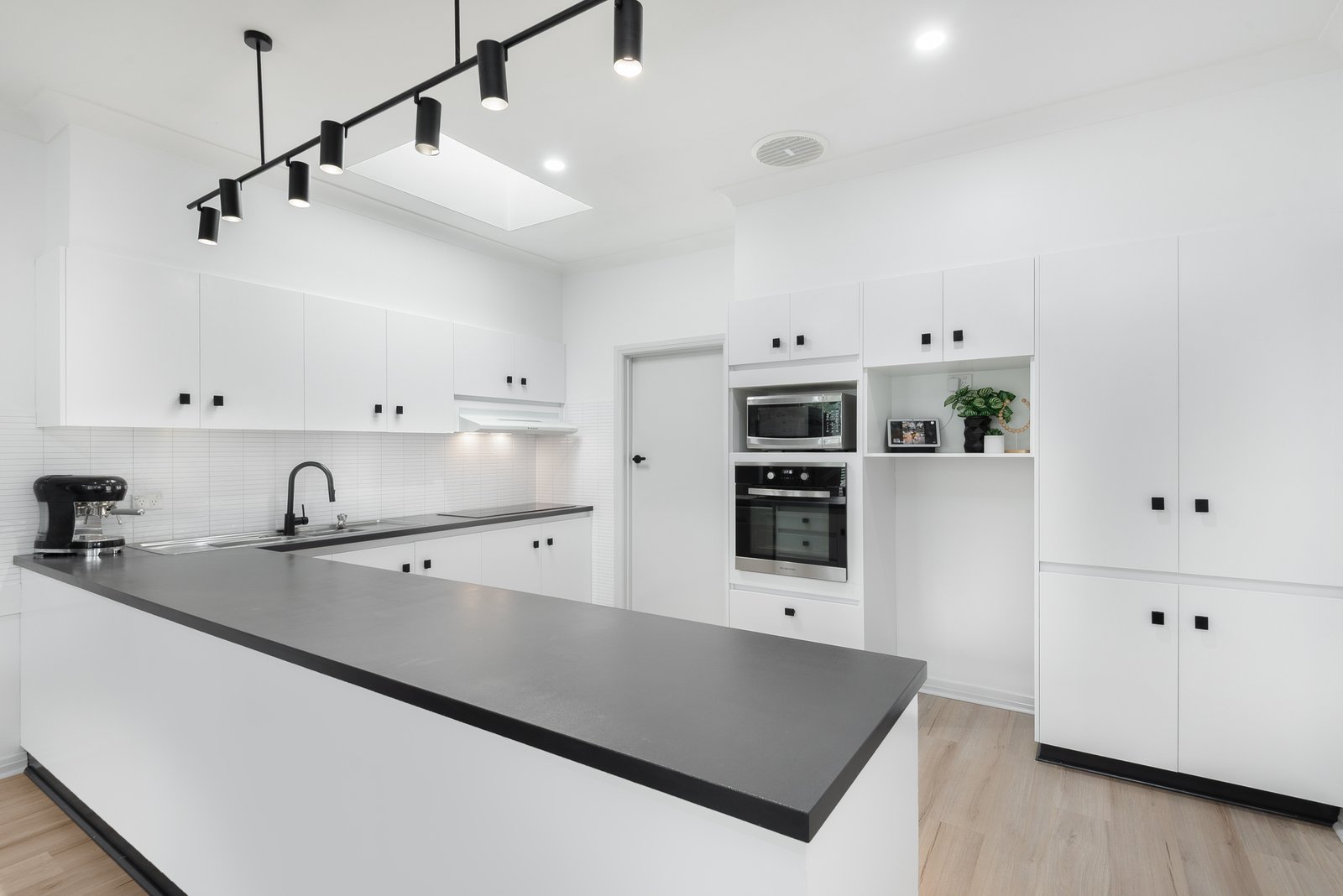 Gallery: 43 Watsons Road