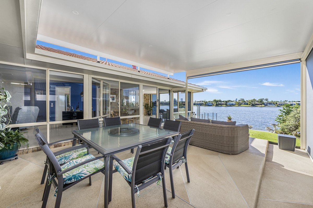 43 Wedgebill Parade Burleigh Waters 17