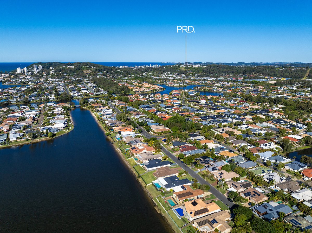 43 Wedgebill Parade Burleigh Waters 18