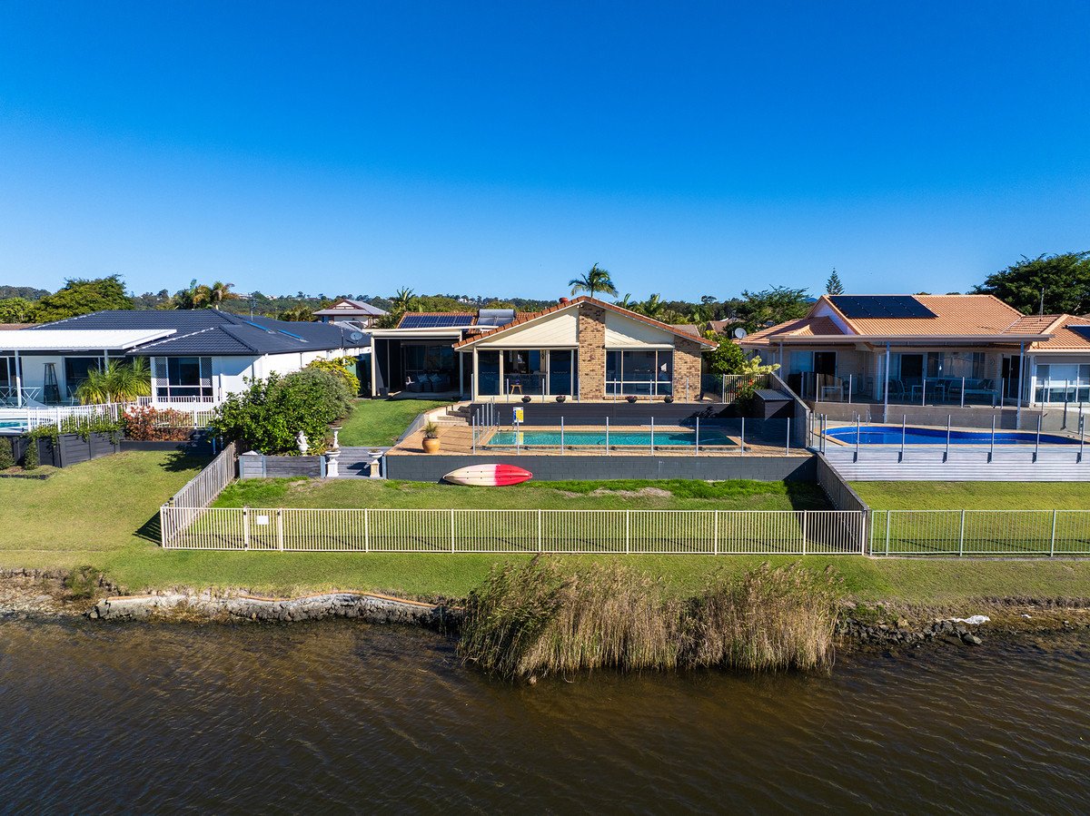 43 Wedgebill Parade Burleigh Waters 20