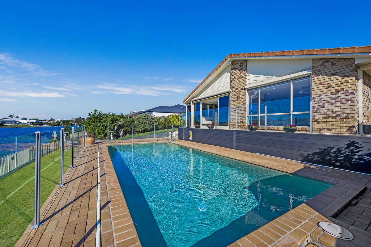 43 Wedgebill Parade Burleigh Waters 22