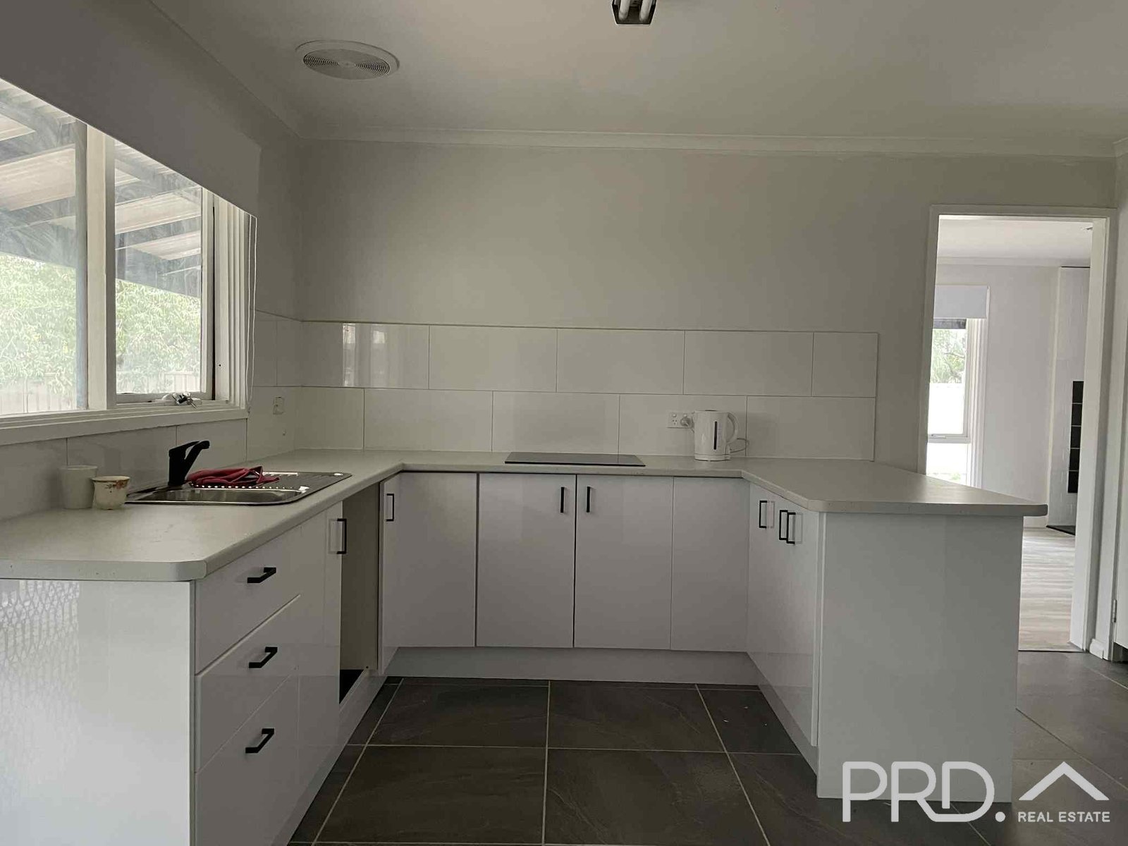 43 Wentworth Street WENTWORTH 4