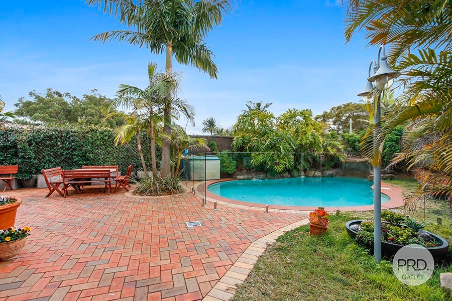 43 West Crescent HURSTVILLE GROVE 11