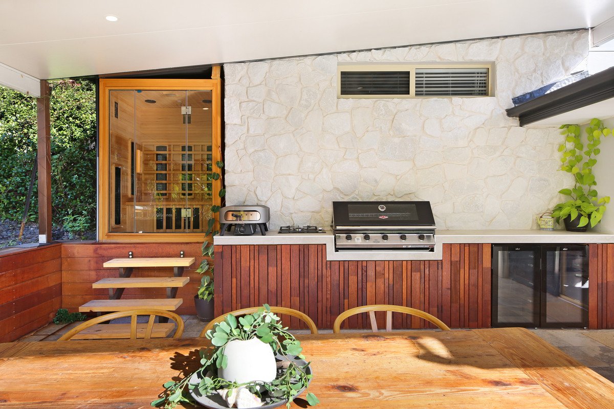 43 Wilkinson Crescent Currumbin Waters 2