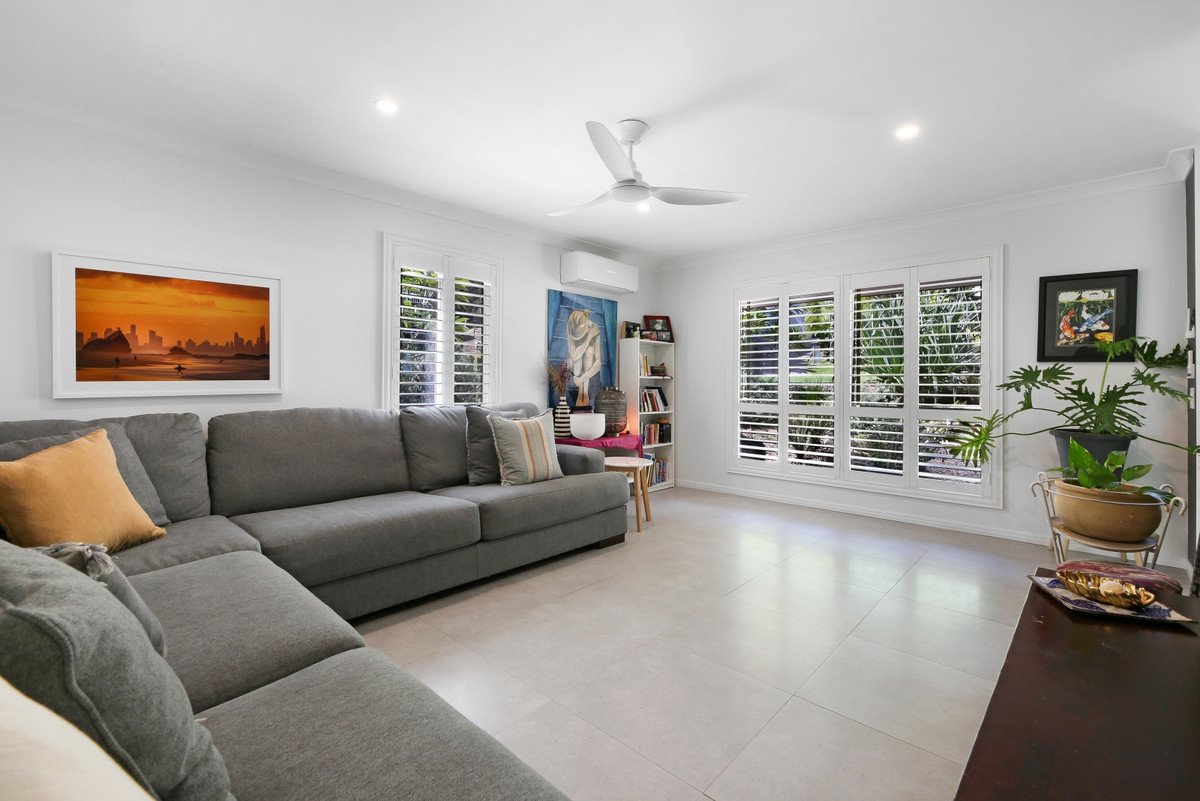 43 Wilkinson Crescent Currumbin Waters 13