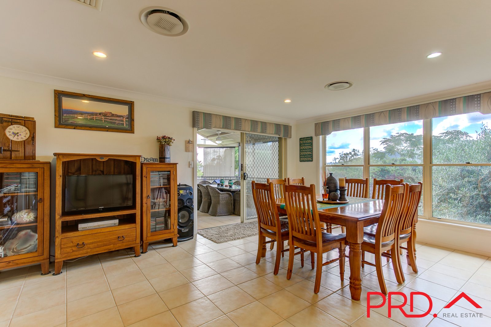 43 Windhover Cres  TAMWORTH 8