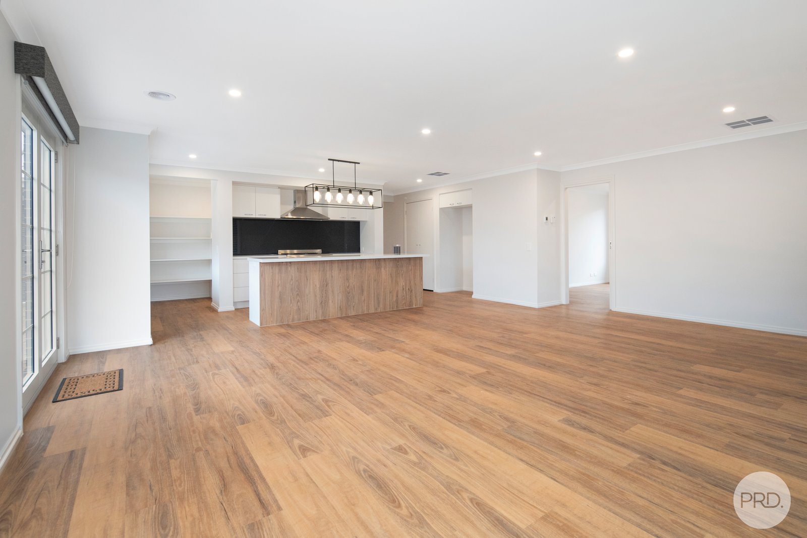 43 Yorkdale Boulevard WINTER VALLEY 4