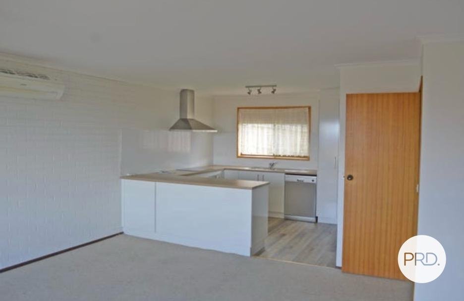 4/30 Stanley Street BELLERIVE 4