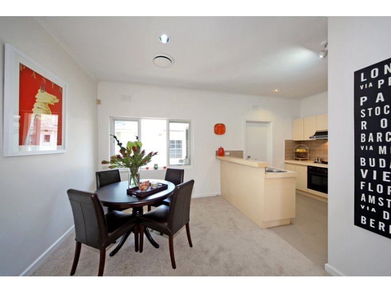 Real Estate and Property in 4/30 Washington St, Toorak, VIC