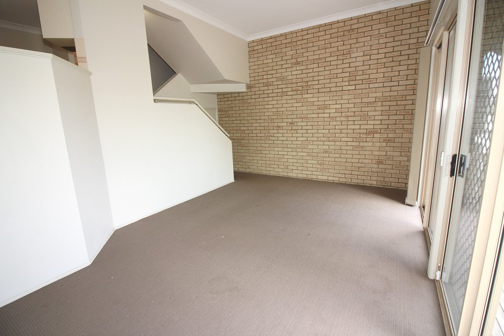 4/30 Wyndham Street HERSTON 6