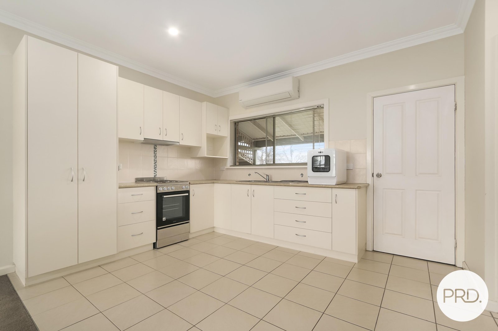 4/300 Norfolk Street EAST ALBURY 2