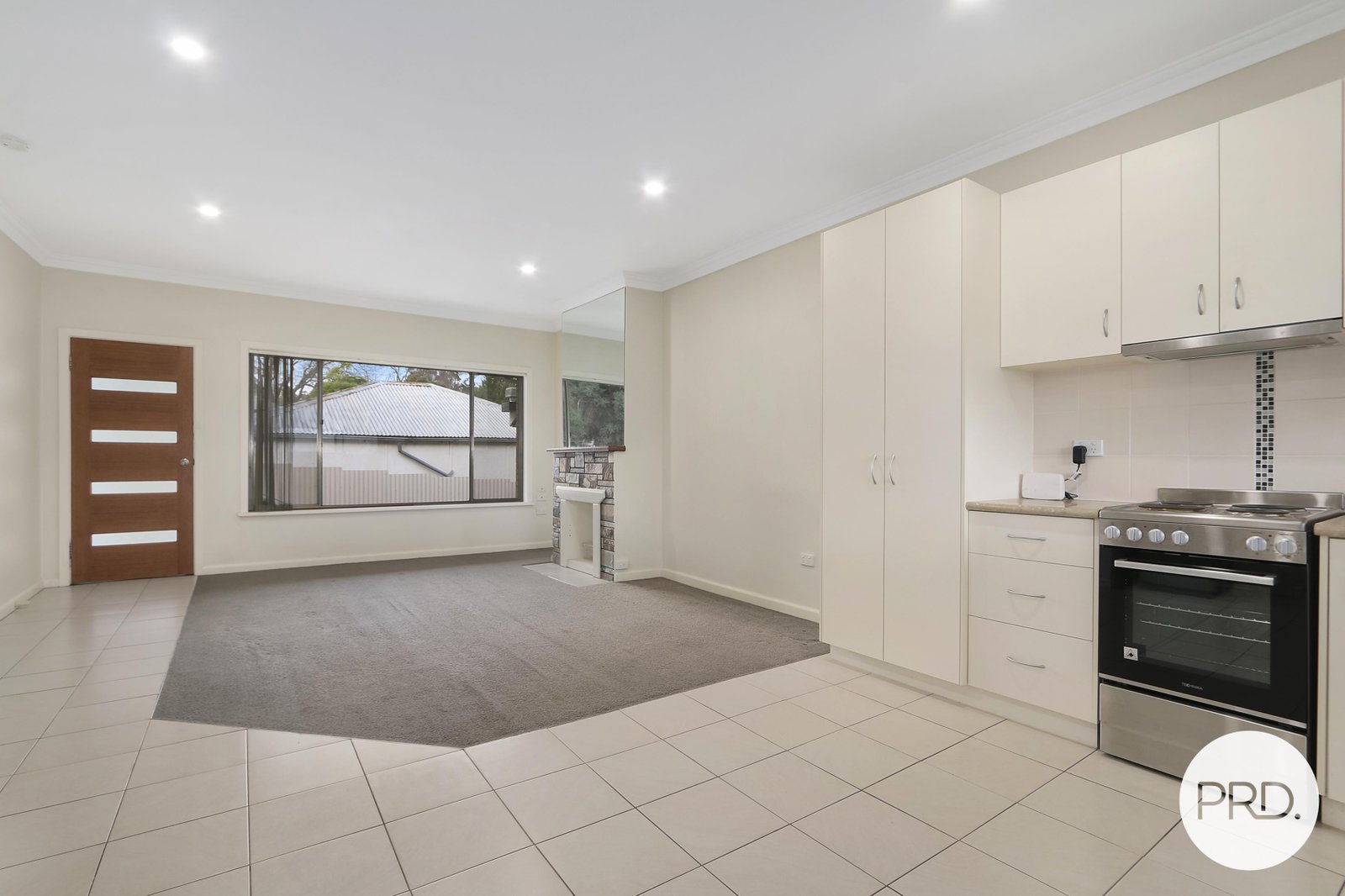 4/300 Norfolk Street EAST ALBURY 3