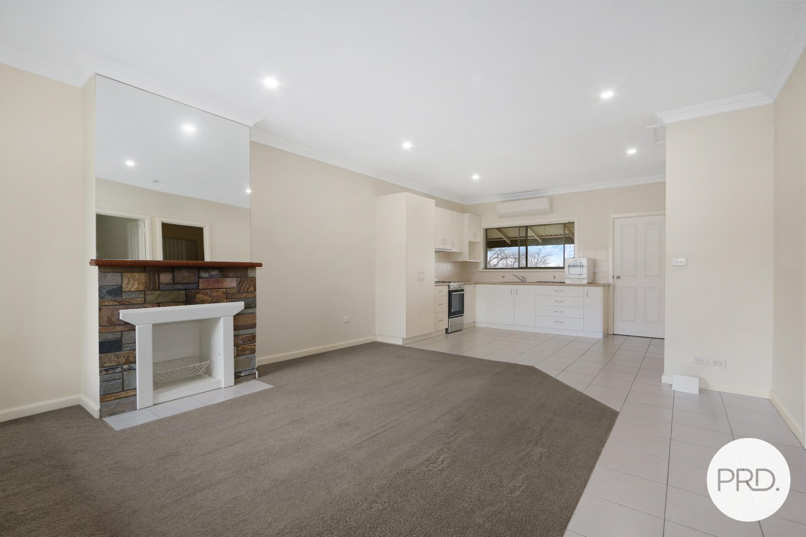 4/300 Norfolk Street EAST ALBURY 4