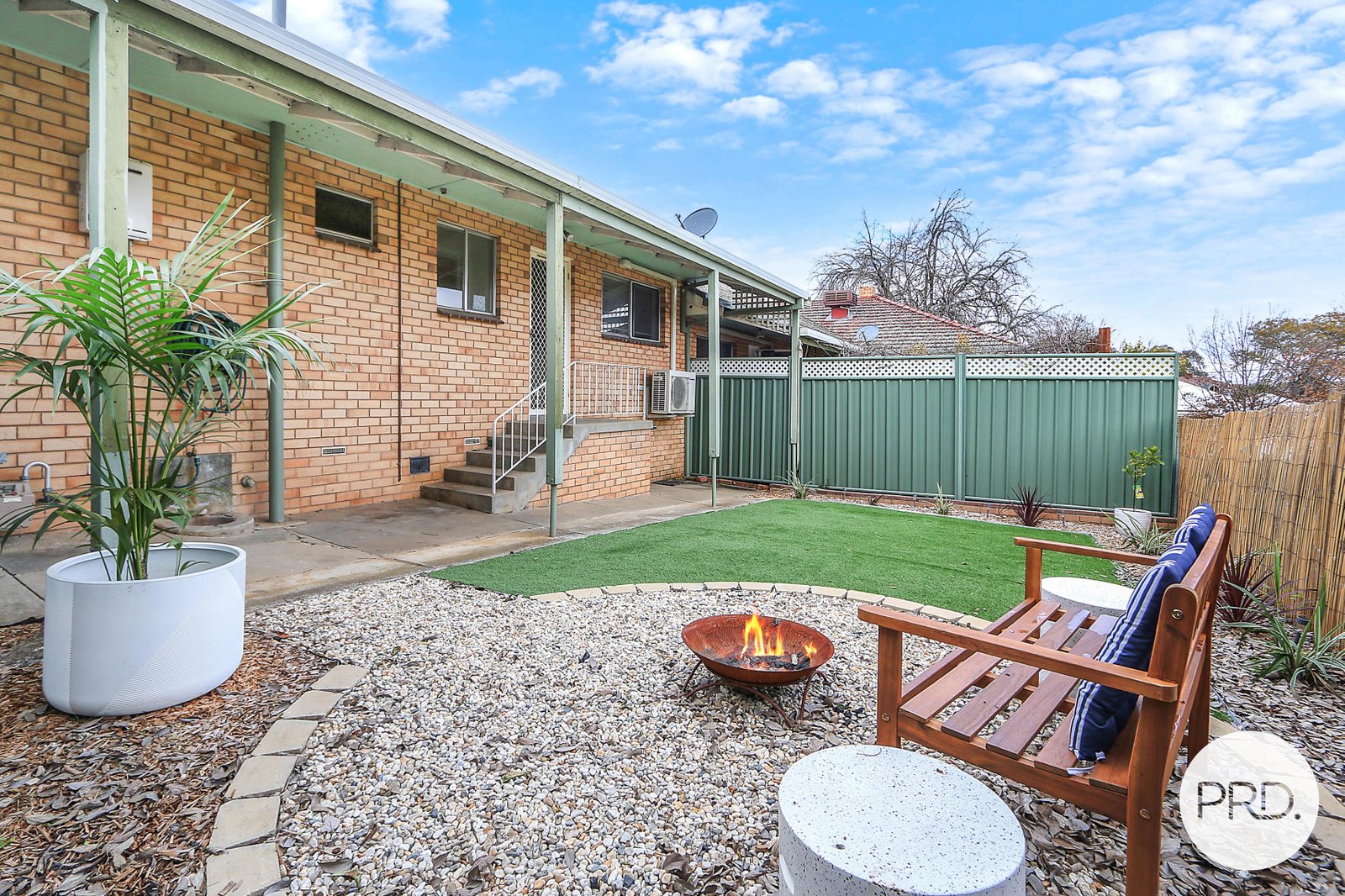 4/300 Norfolk Street EAST ALBURY 9
