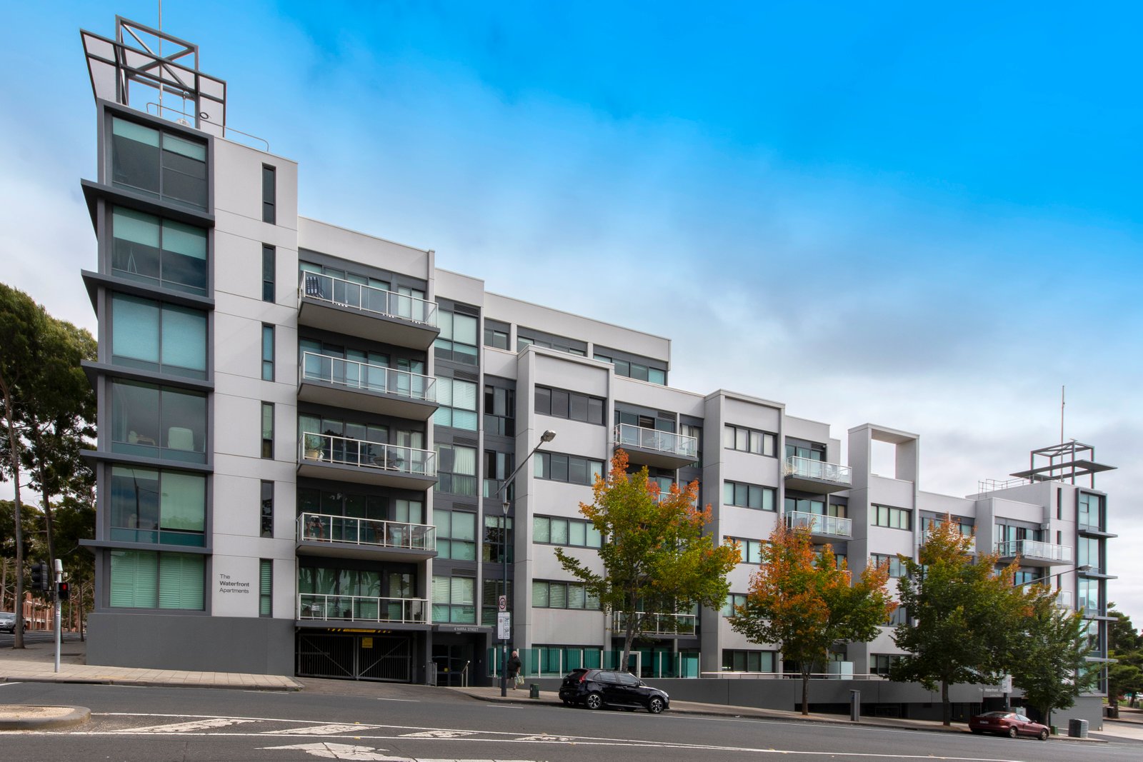 Gallery: 4304/4 Yarra Street